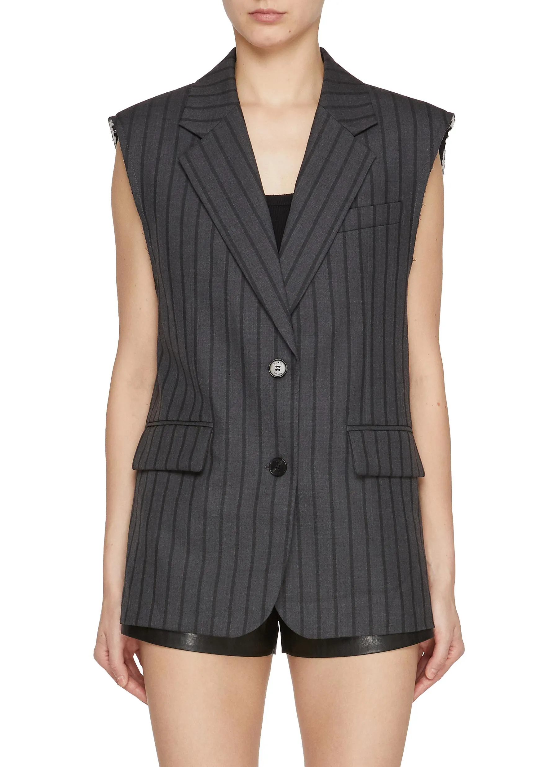 -----------MO&CO. ---- ------------ ----Sleeveless Single Breasted Blazer --