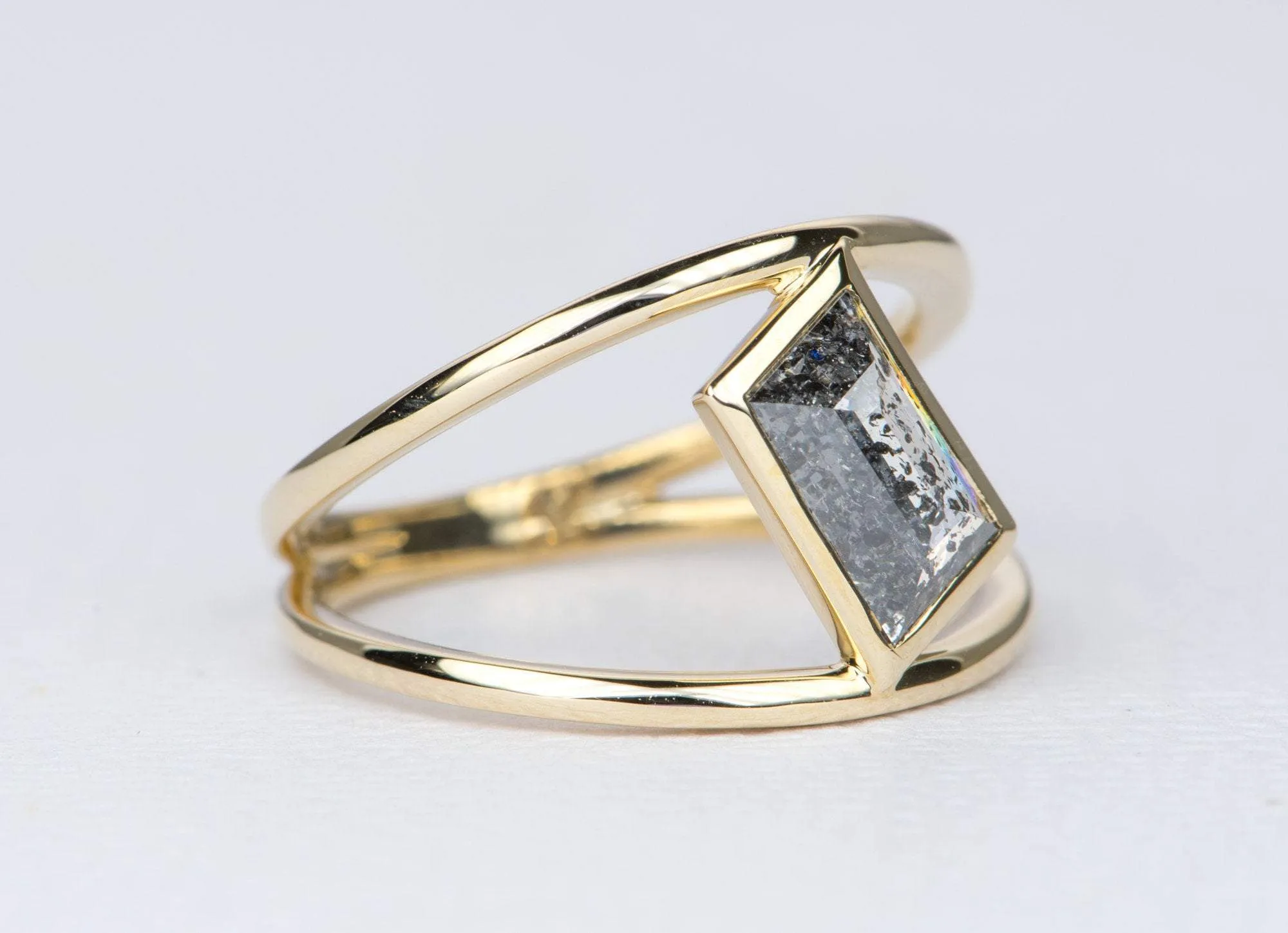 1.32ct Geometric Shape Diamond Bezel Set Cage Ring 14K Yellow Gold Ring Gift For Her OOAK AD1741-2