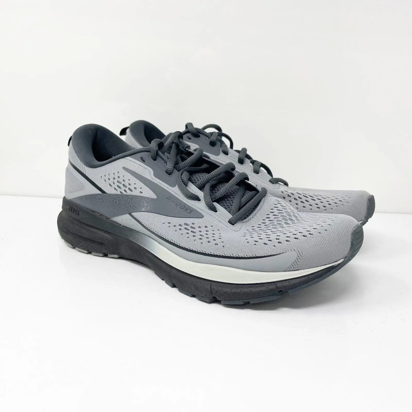 Brooks Mens Trace 3 1104121D049 Gray Running Shoes Sneakers Size 9.5 D