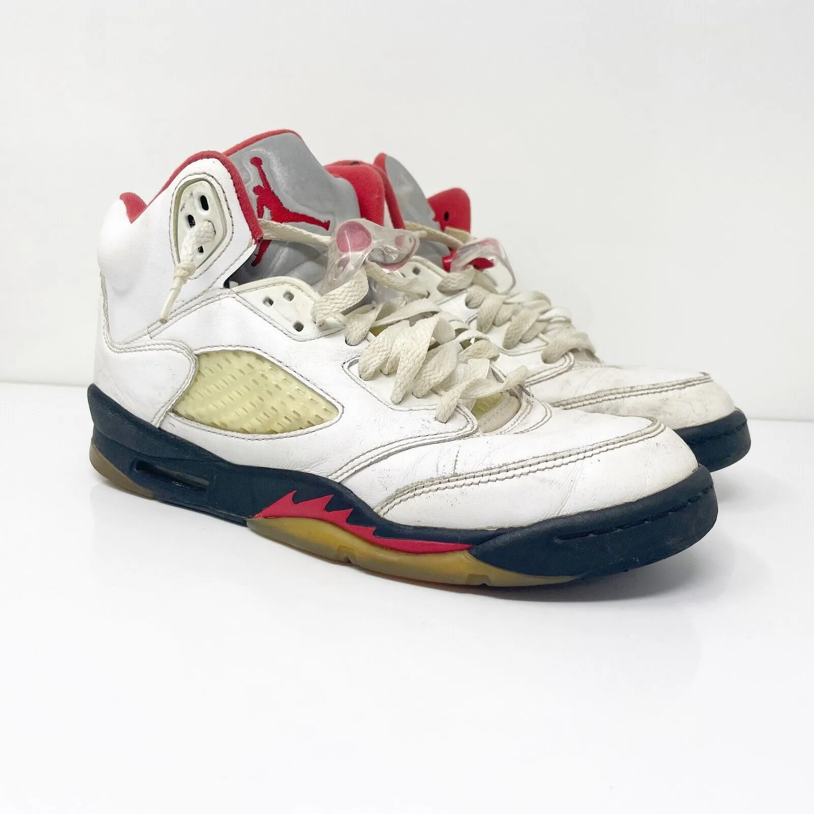 Nike Boys Air Jordan 5 440888-102 White Basketball Shoes Sneakers Size 7Y