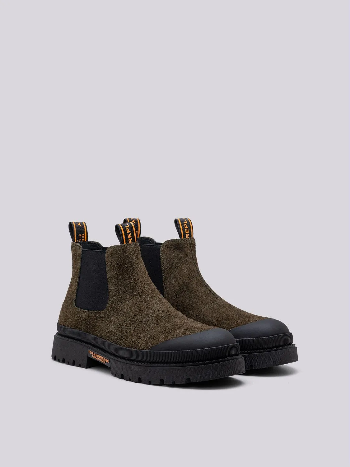 SANDTOWN SUEDE CHELSEA BOOTS