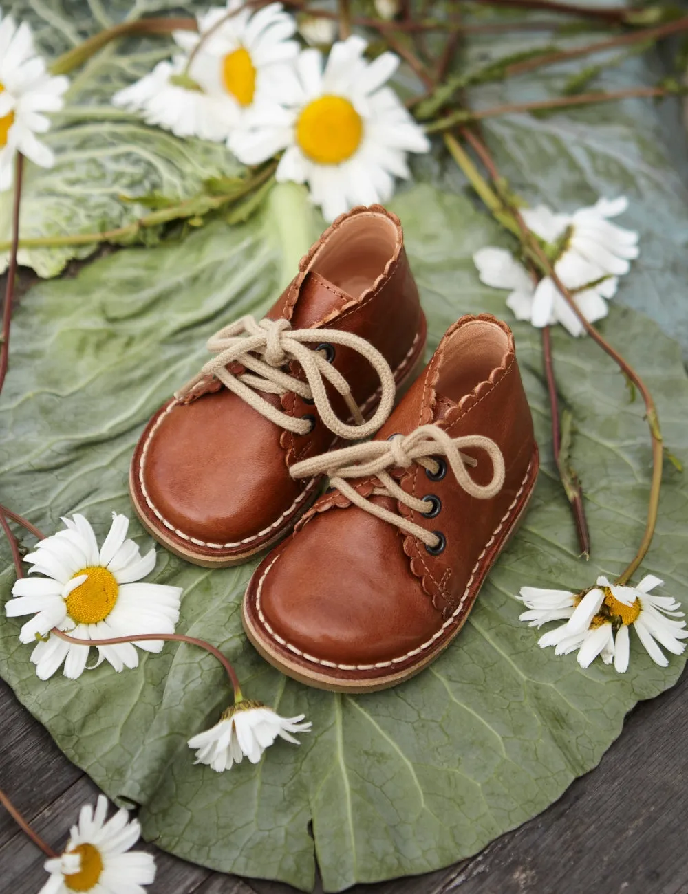 Scallop Boot - Cognac