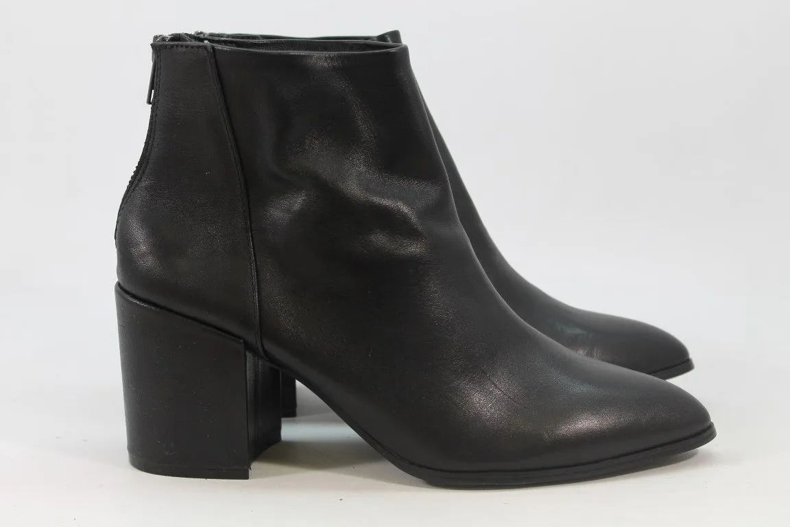 Steve Madden Jillian Women's Black Boots 9.5M(ZAP13139)