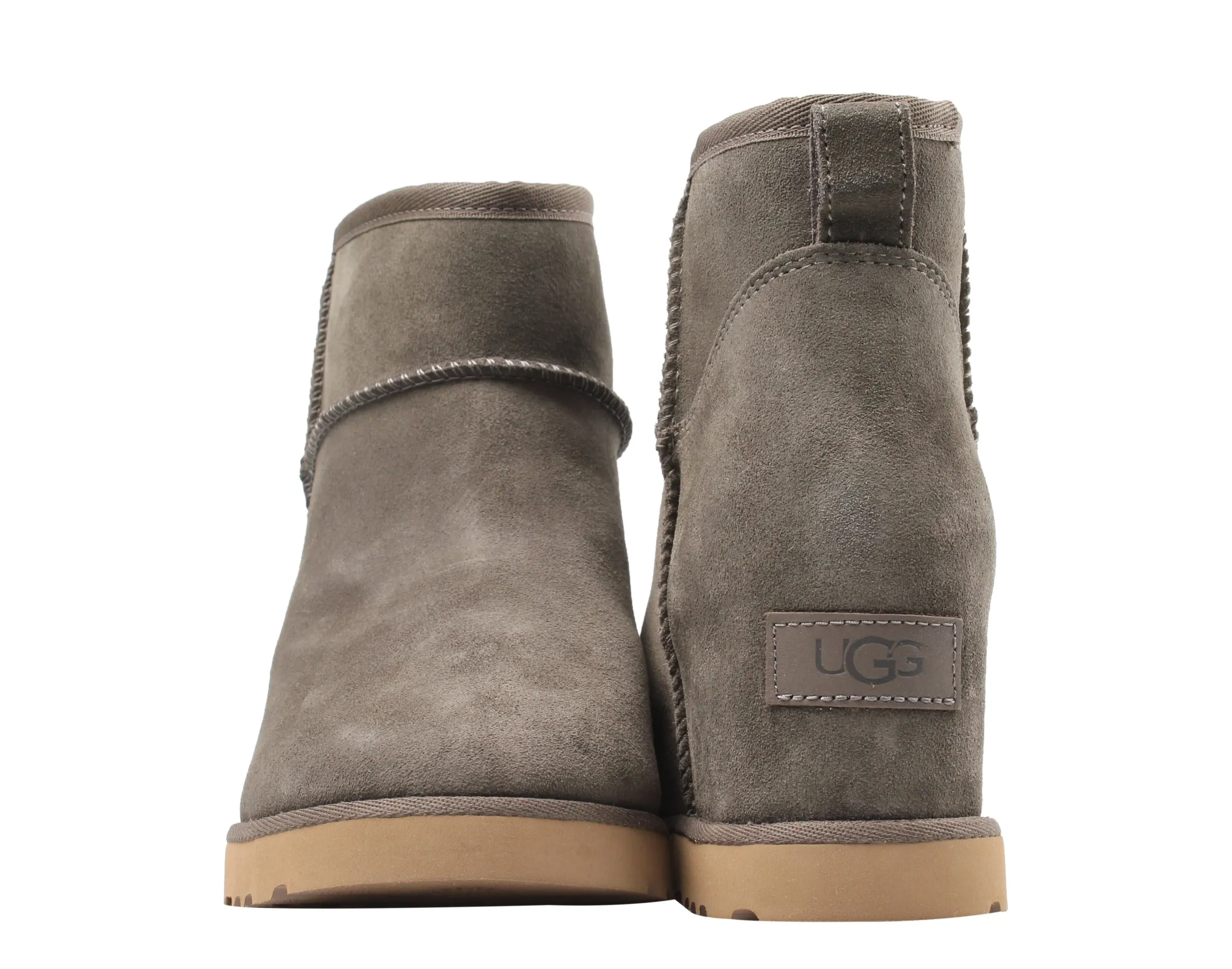 UGG Australia Classic Femme Mini Women's Boots