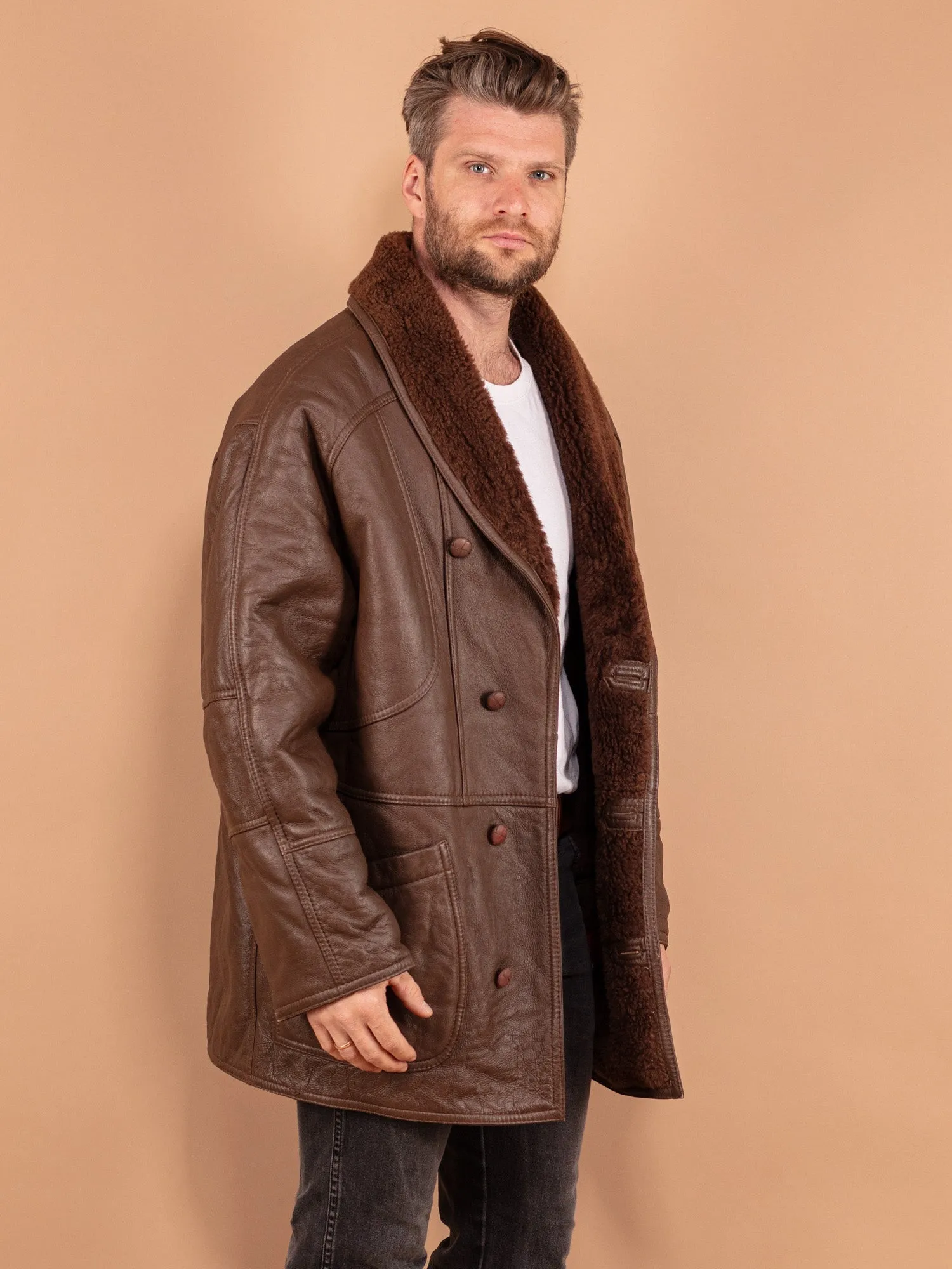 Vintage 80's Men Oversized Sheepskin Coat in Brown