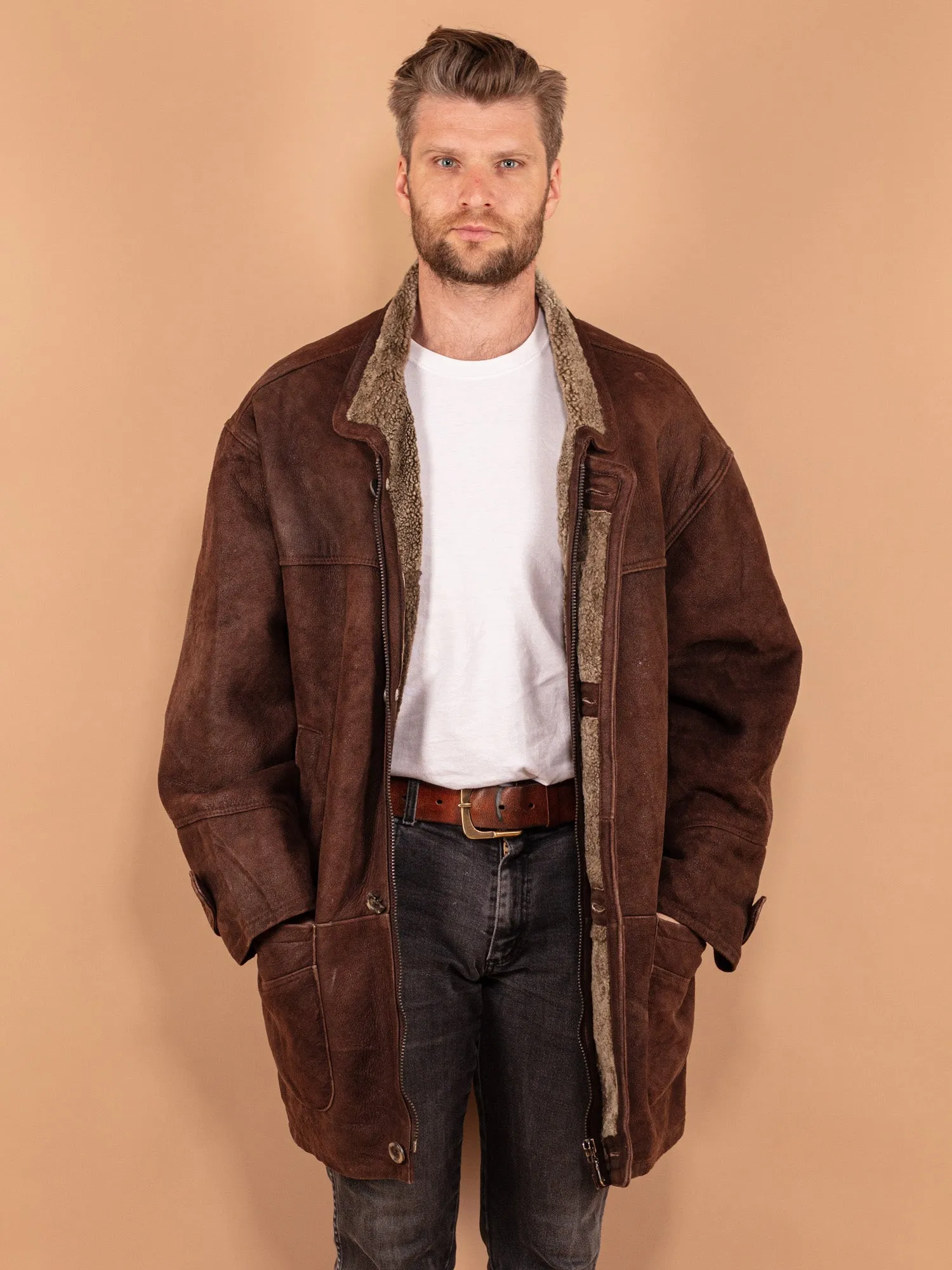 Vintage 90's Men Oversized Sheepskin Coat in Brown