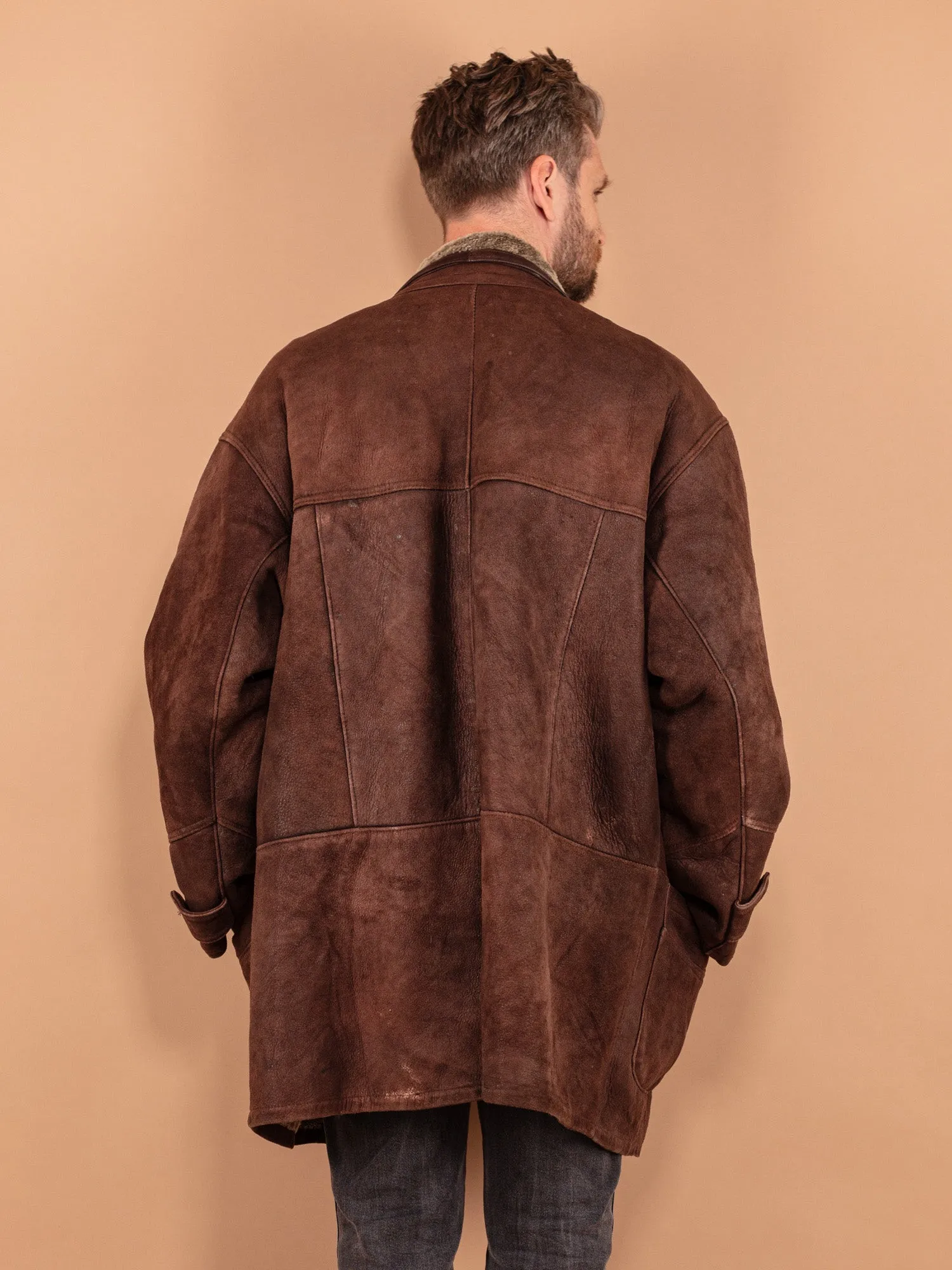 Vintage 90's Men Oversized Sheepskin Coat in Brown