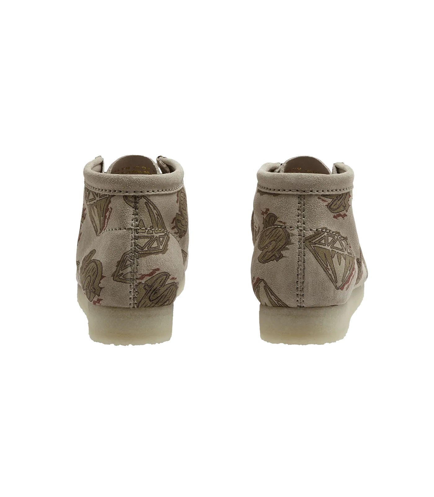 WALLABEE BOOTS - OFF WHITE