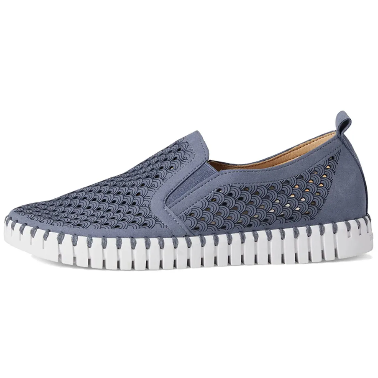 Women's Ilse Jacobsen Tulip Flat Casual Fashion Shoe